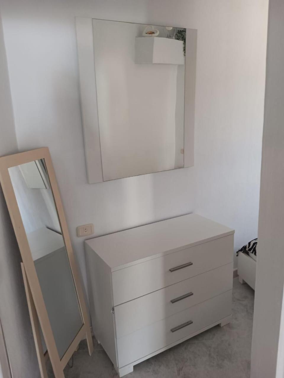 Ain Draham Sejour 1, Appartement Deux Pieces, Prive,Seulement Familles!!! Netflix, Youtube Eksteriør bilde