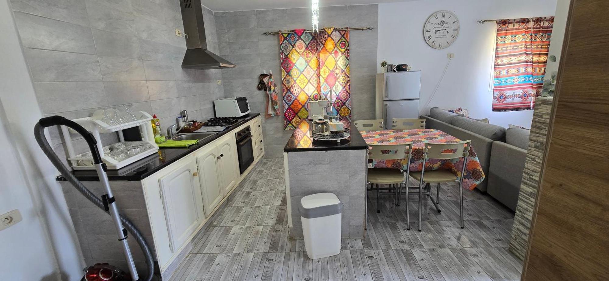 Ain Draham Sejour 1, Appartement Deux Pieces, Prive,Seulement Familles!!! Netflix, Youtube Eksteriør bilde
